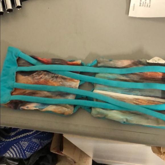 Reversible bikini top - Picture 2 of 3